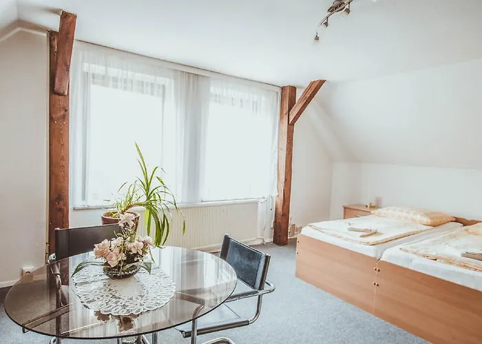 Konukevi Am Anger 3*